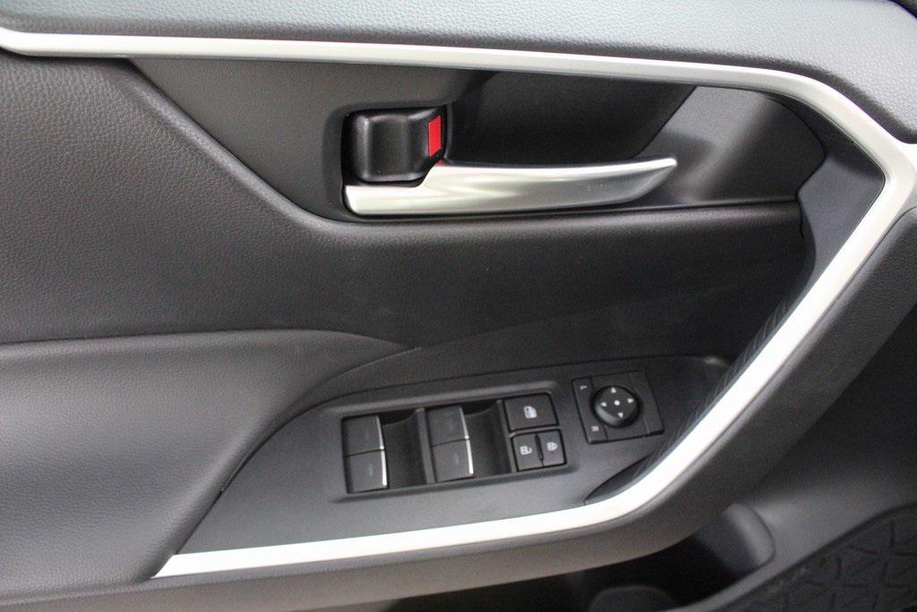 new 2025 Toyota RAV4 car, priced at $34,284