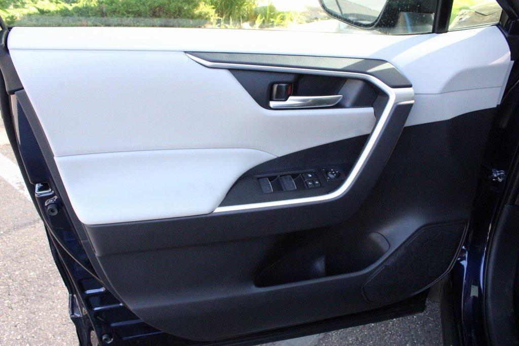 new 2025 Toyota RAV4 car, priced at $35,193