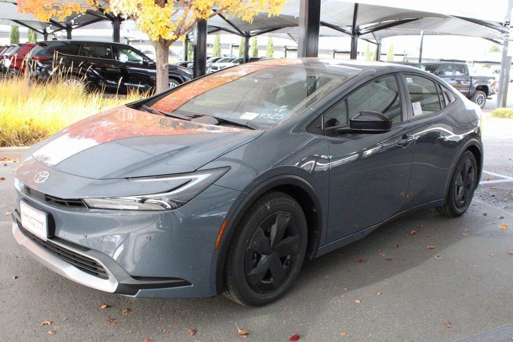 new 2026 Toyota Prius Plug-In Hybrid car, priced at $35,410