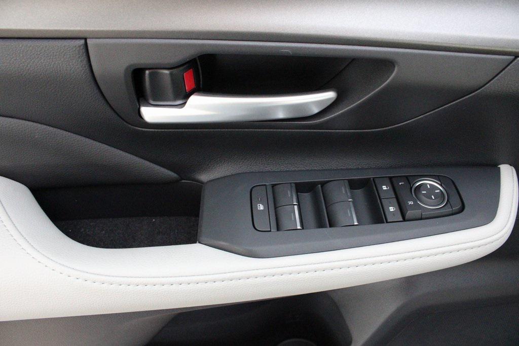 new 2025 Toyota Grand Highlander car, priced at $49,653