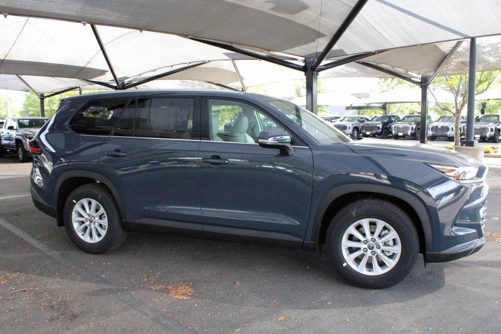 new 2025 Toyota Grand Highlander car, priced at $49,653
