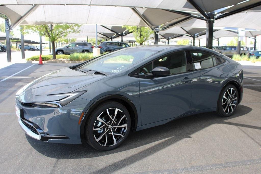 new 2025 Toyota Prius Plug-In Hybrid car, priced at $39,363