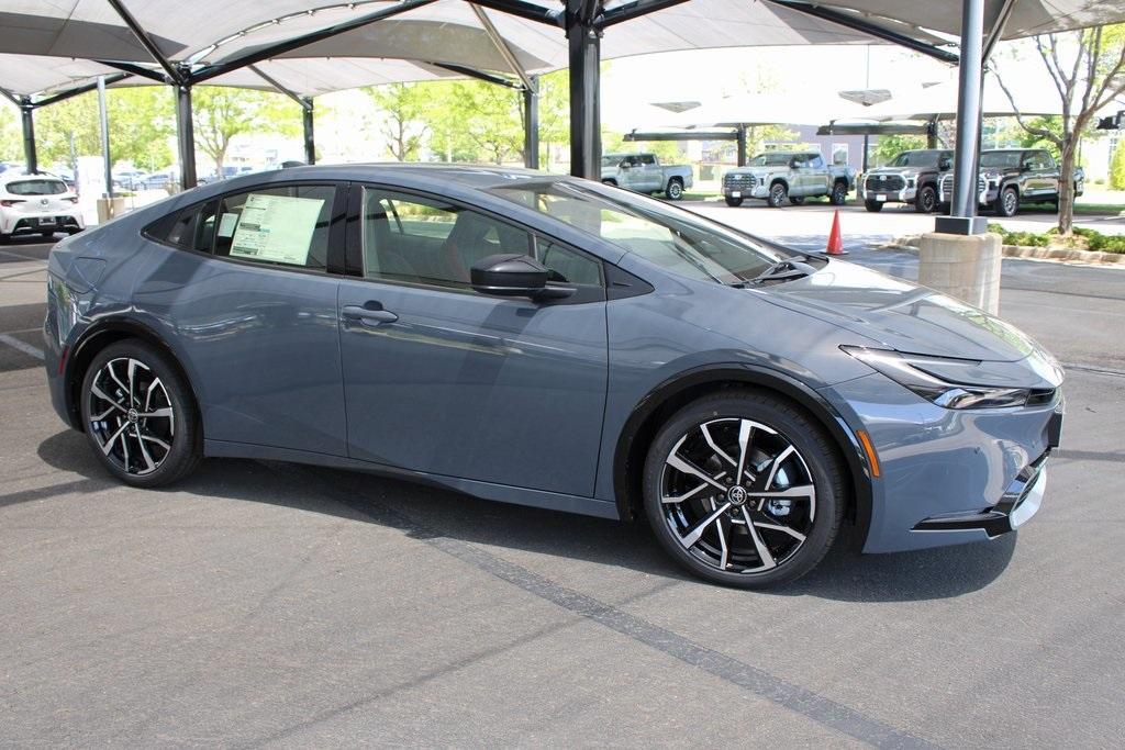 new 2025 Toyota Prius Plug-In Hybrid car, priced at $39,363