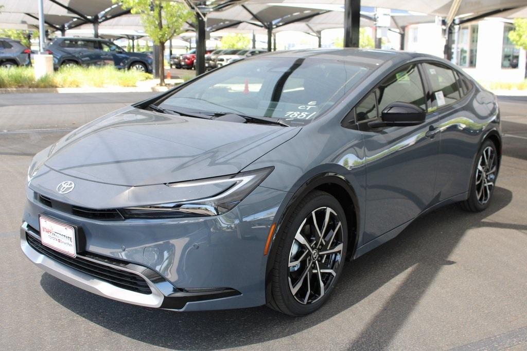 new 2025 Toyota Prius Plug-In Hybrid car, priced at $39,363