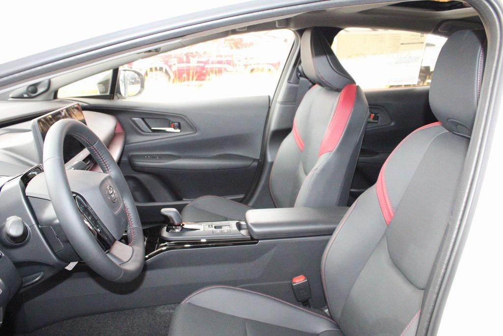 new 2026 Toyota Prius Plug-In Hybrid car, priced at $44,322