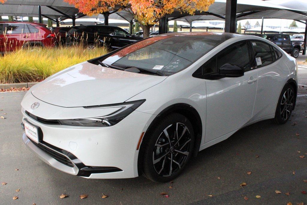 new 2026 Toyota Prius Plug-In Hybrid car, priced at $44,322
