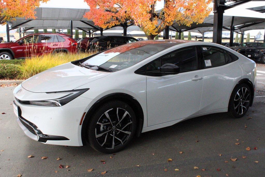 new 2026 Toyota Prius Plug-In Hybrid car, priced at $44,322