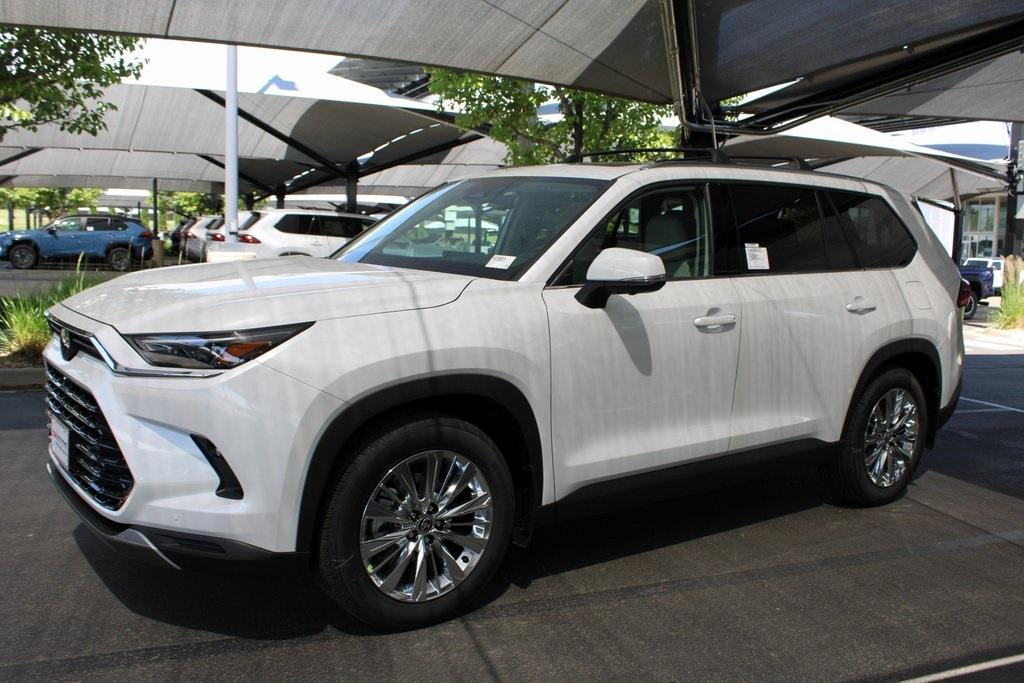 new 2025 Toyota Grand Highlander car, priced at $59,181