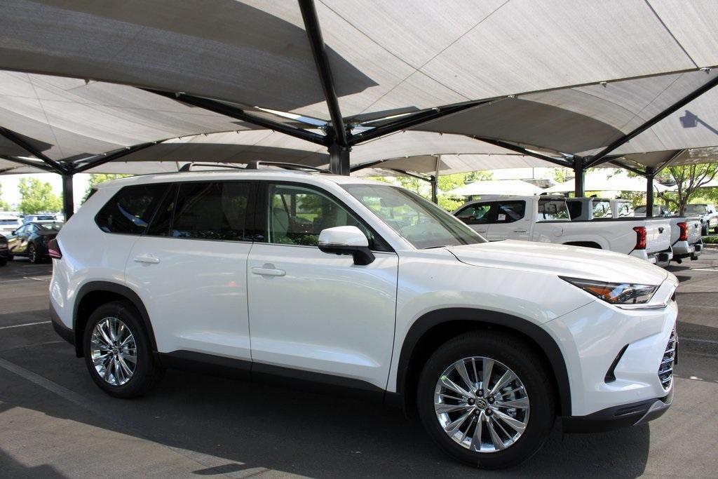new 2025 Toyota Grand Highlander car, priced at $59,181