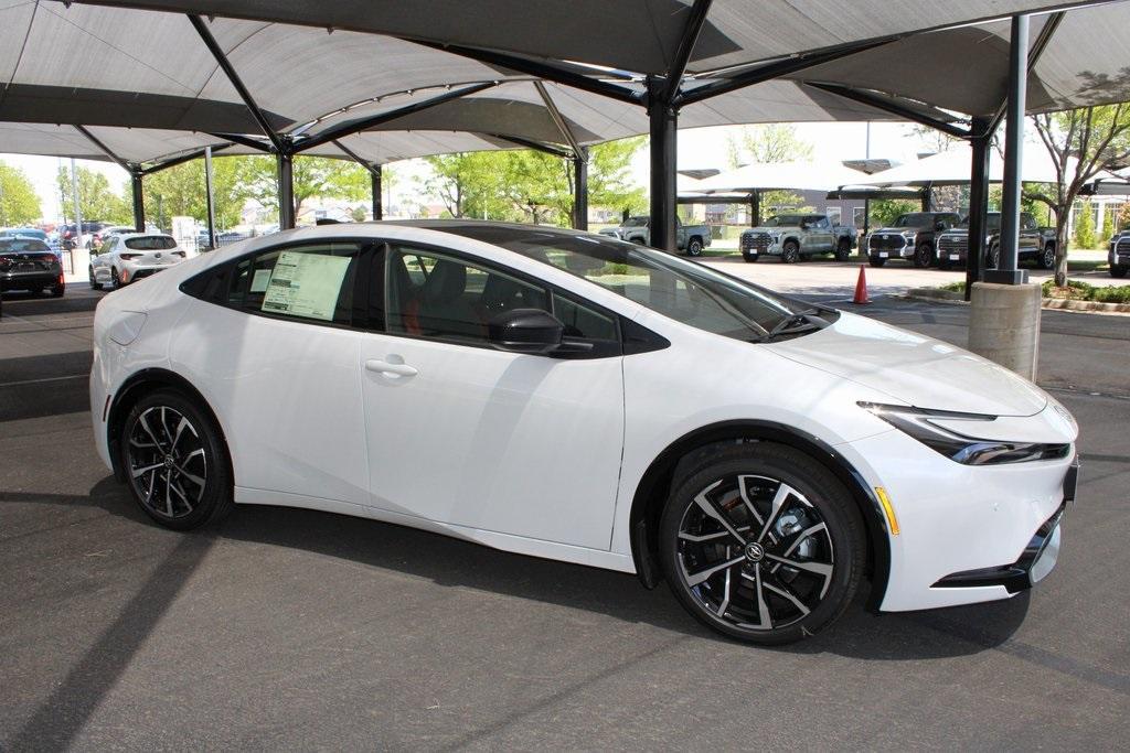 new 2025 Toyota Prius Plug-In Hybrid car, priced at $41,183