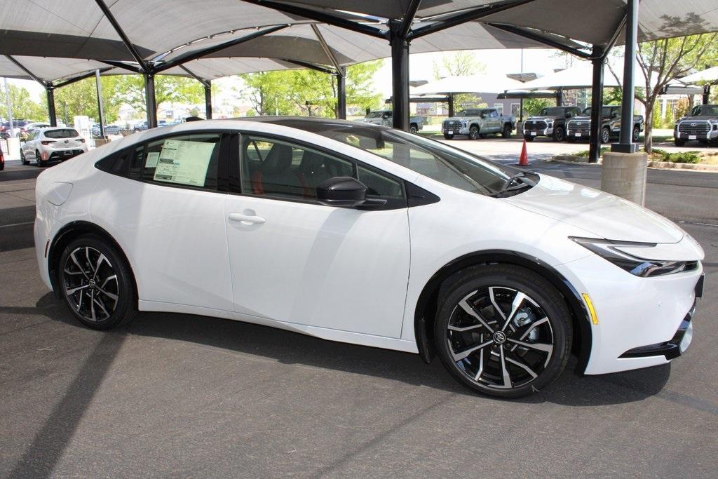 new 2025 Toyota Prius Plug-In Hybrid car, priced at $41,183
