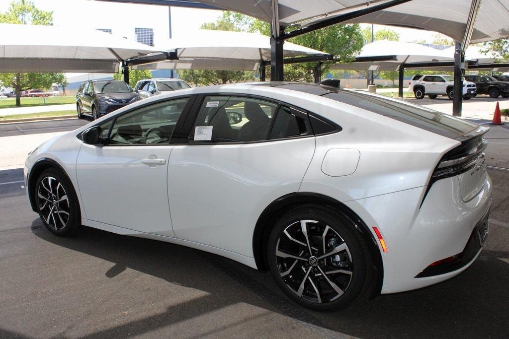 new 2025 Toyota Prius Plug-In Hybrid car, priced at $41,183