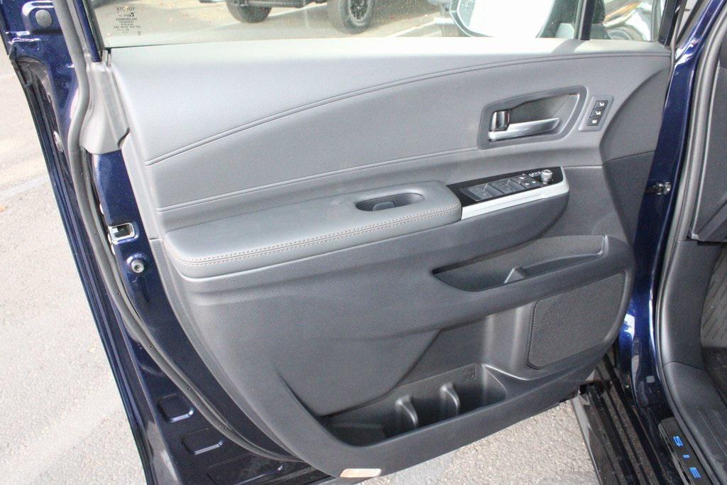 new 2025 Toyota Sienna car, priced at $57,615