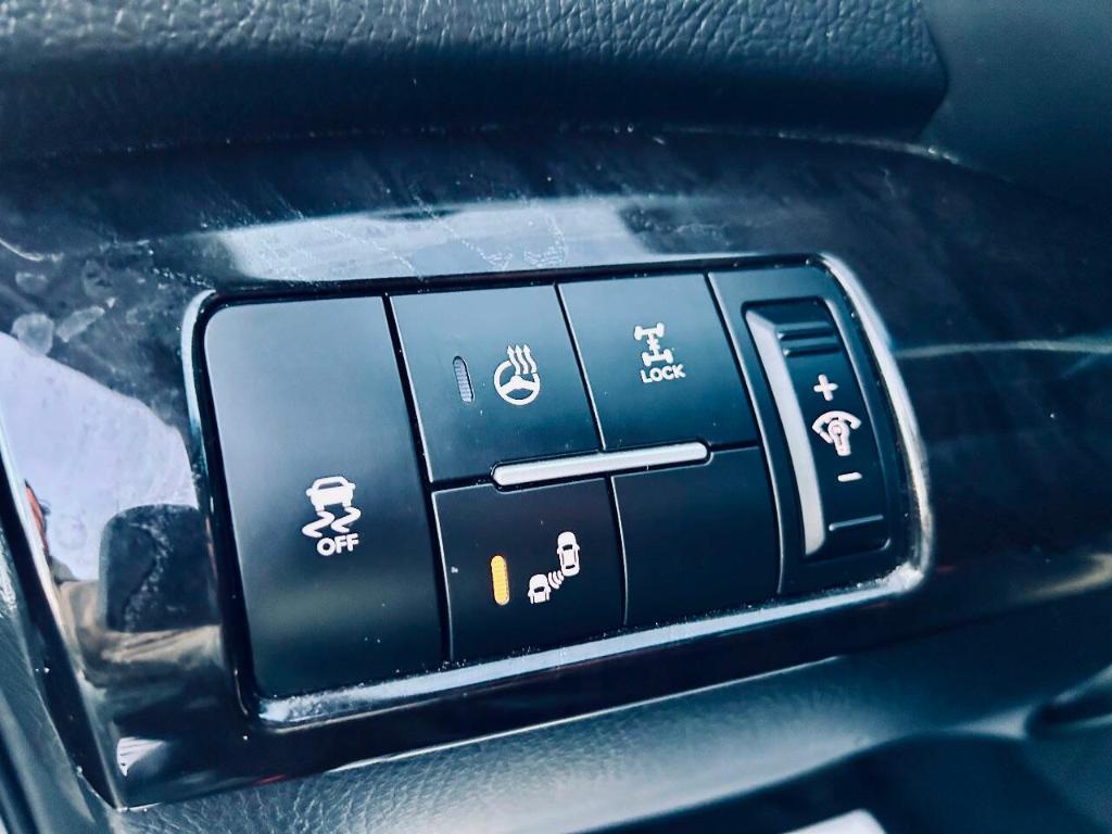 used 2014 Kia Sorento car, priced at $10,295