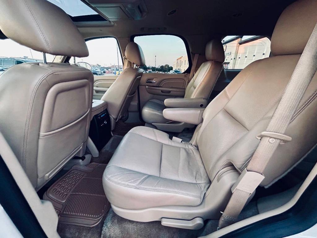 used 2012 Cadillac Escalade car, priced at $12,795