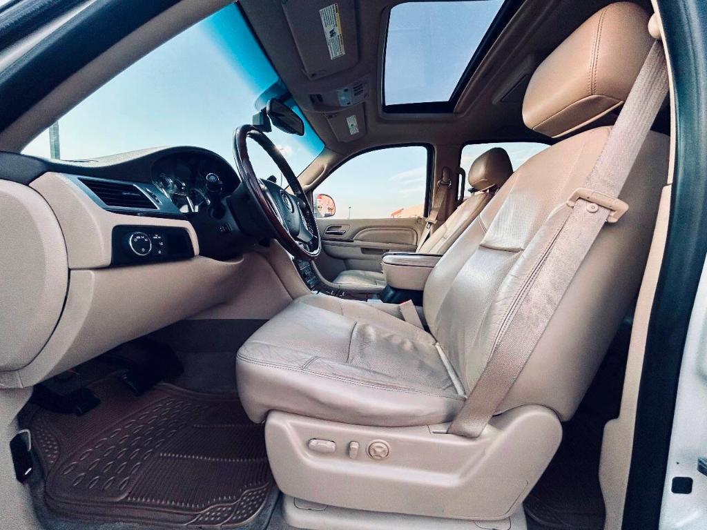 used 2012 Cadillac Escalade car, priced at $12,795