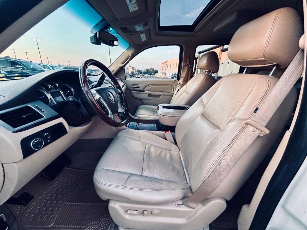 used 2012 Cadillac Escalade car, priced at $12,795