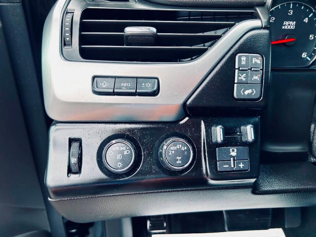 used 2017 Chevrolet Suburban car, priced at $25,495