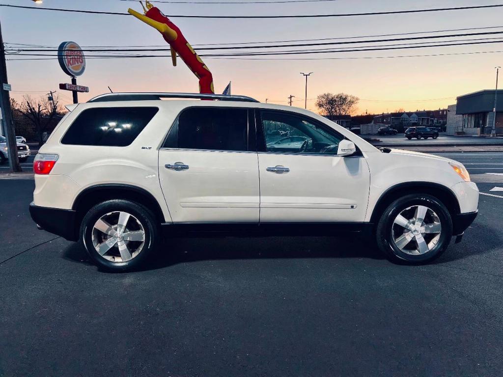 used 2009 GMC Acadia car, priced at $7,495