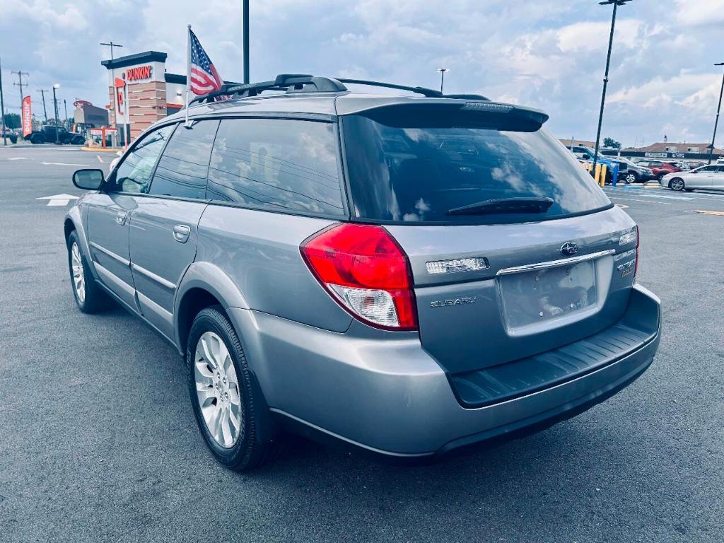 used 2009 Subaru Outback car, priced at $5,995