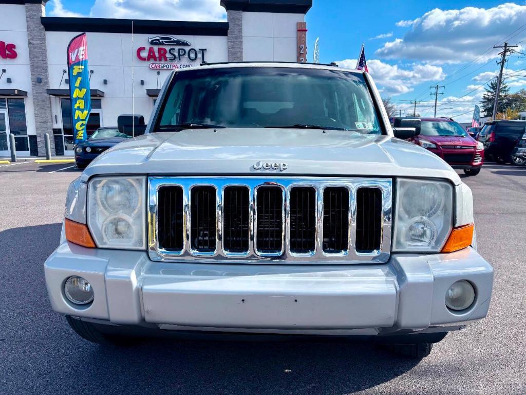 used 2007 Jeep Commander car, priced at $6,495