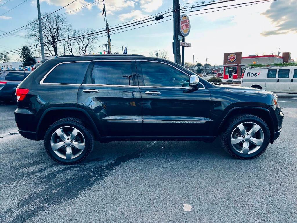 used 2013 Jeep Grand Cherokee car, priced at $10,995