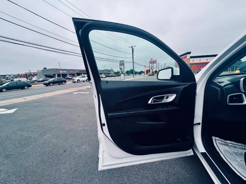used 2017 Chevrolet Equinox car, priced at $9,995