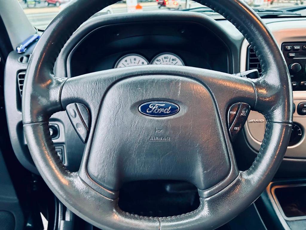 used 2006 Ford Escape car, priced at $5,245