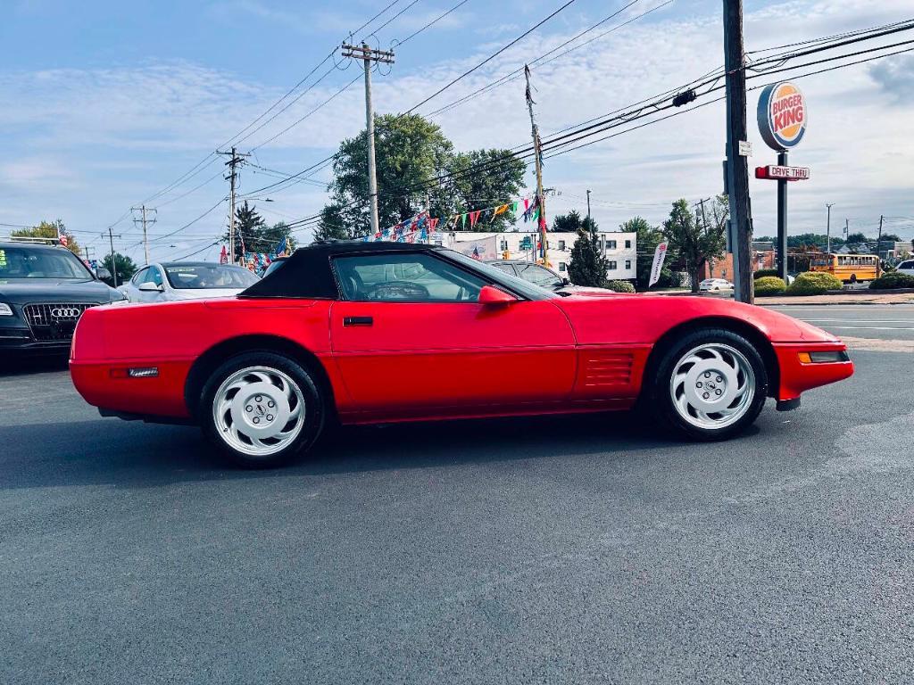 used 1992 Chevrolet Corvette car, priced at $16,995