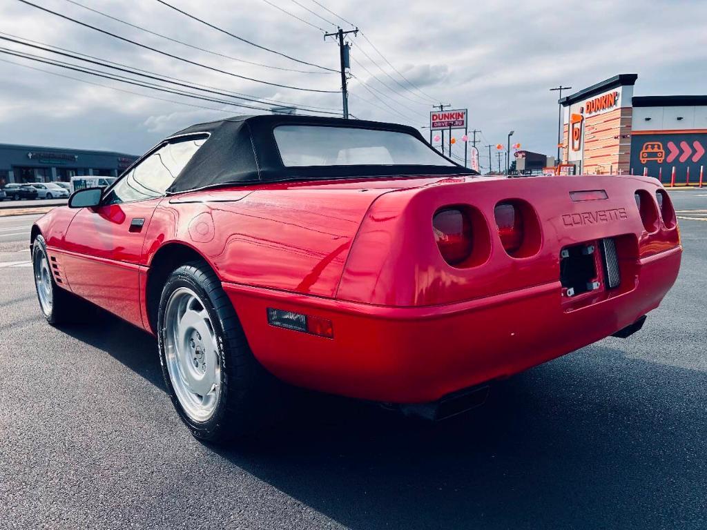 used 1992 Chevrolet Corvette car, priced at $16,995