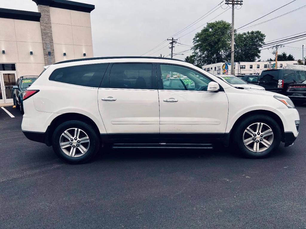 used 2017 Chevrolet Traverse car, priced at $11,995