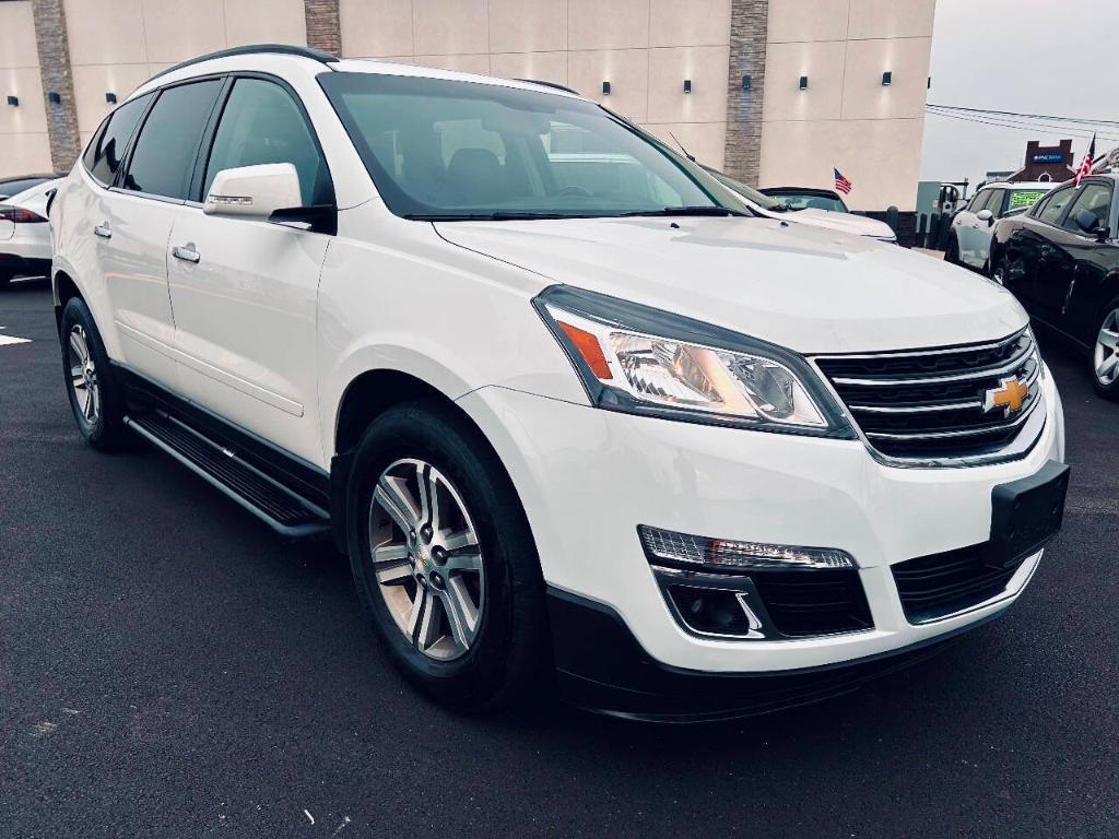 used 2017 Chevrolet Traverse car, priced at $11,995