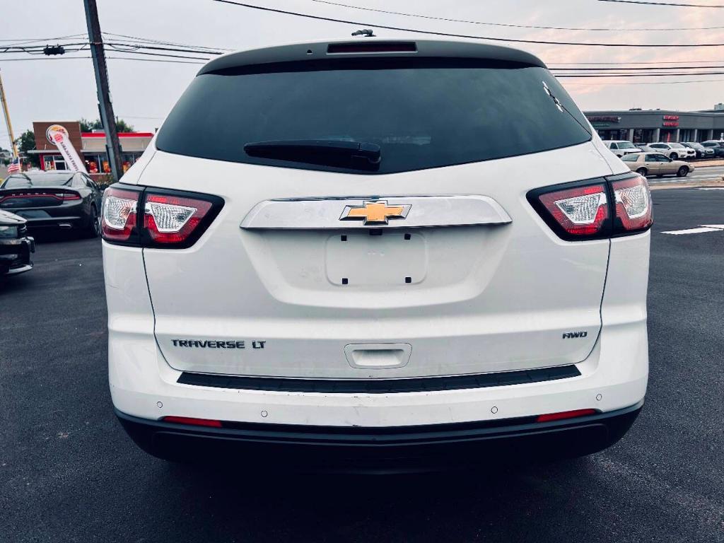 used 2017 Chevrolet Traverse car, priced at $11,995