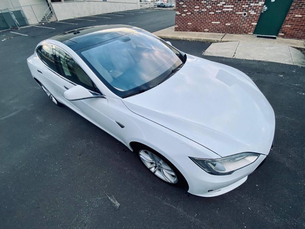 used 2014 Tesla Model S car