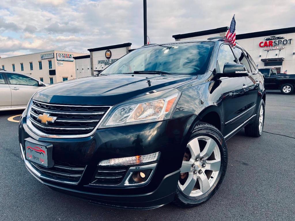 used 2015 Chevrolet Traverse car, priced at $13,195