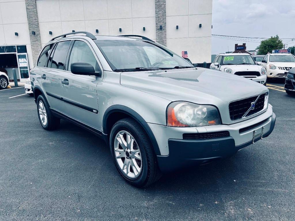 used 2003 Volvo XC90 car, priced at $5,495