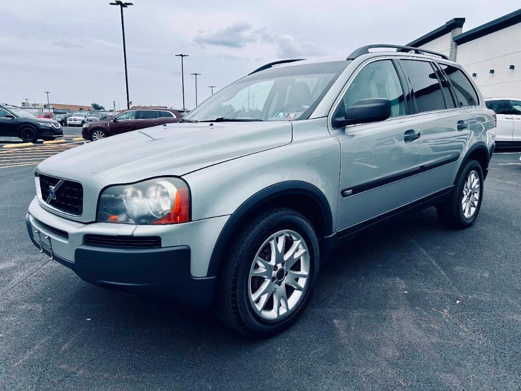 used 2003 Volvo XC90 car, priced at $5,495