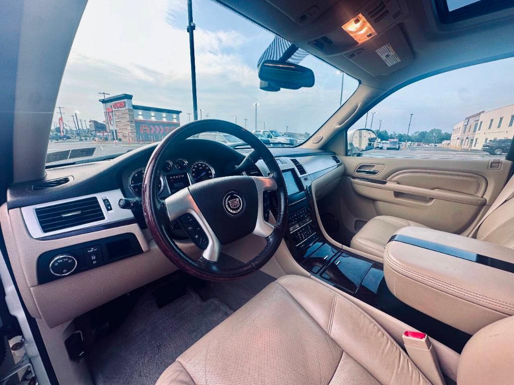 used 2011 Cadillac Escalade car, priced at $12,995