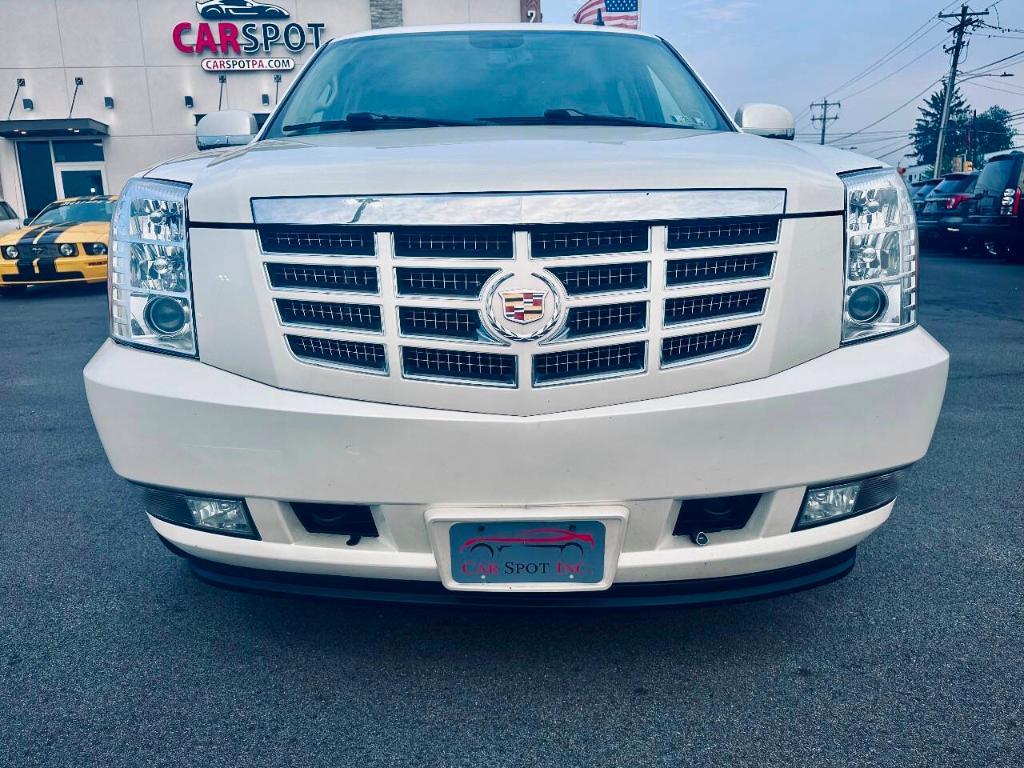 used 2011 Cadillac Escalade car, priced at $12,995