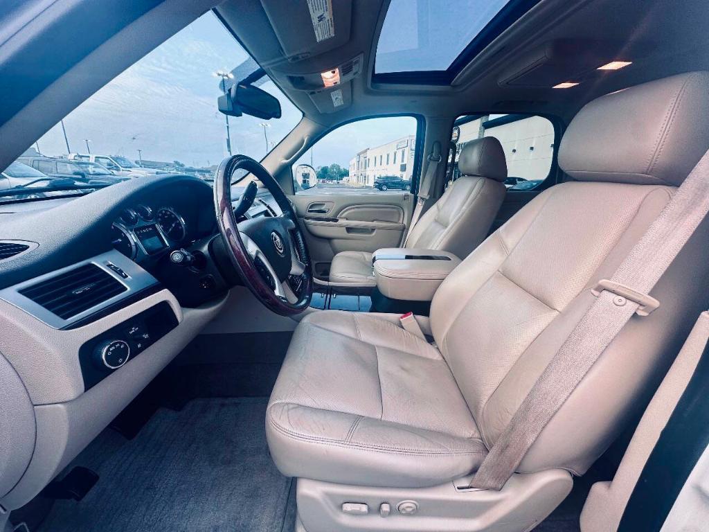 used 2011 Cadillac Escalade car, priced at $12,995