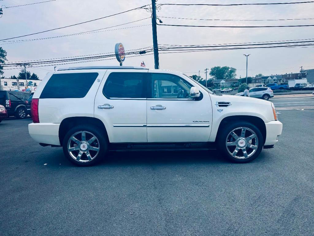 used 2011 Cadillac Escalade car, priced at $12,995