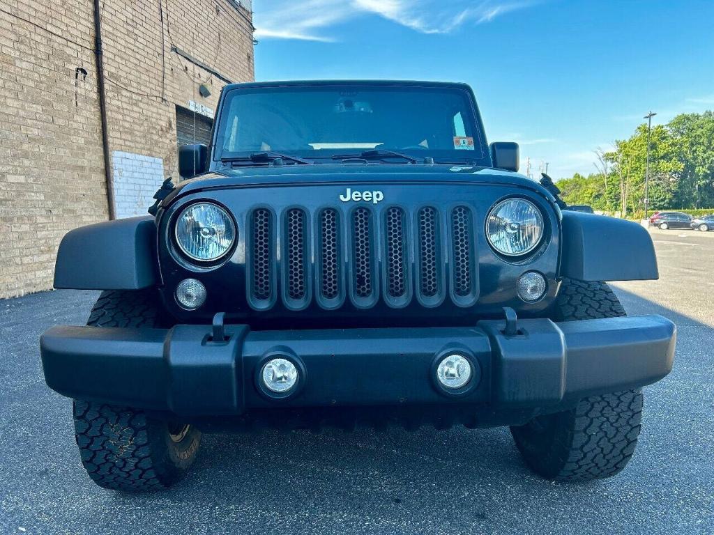 used 2015 Jeep Wrangler Unlimited car, priced at $14,995