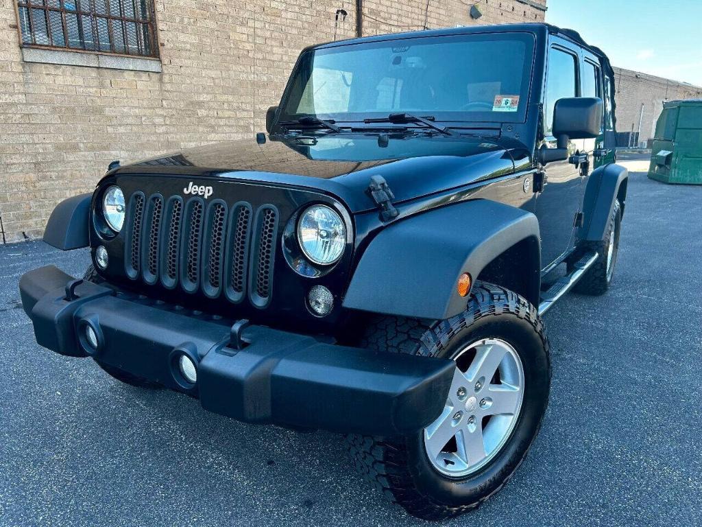 used 2015 Jeep Wrangler Unlimited car, priced at $14,995