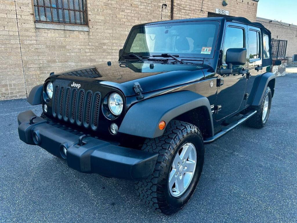 used 2015 Jeep Wrangler Unlimited car, priced at $14,995