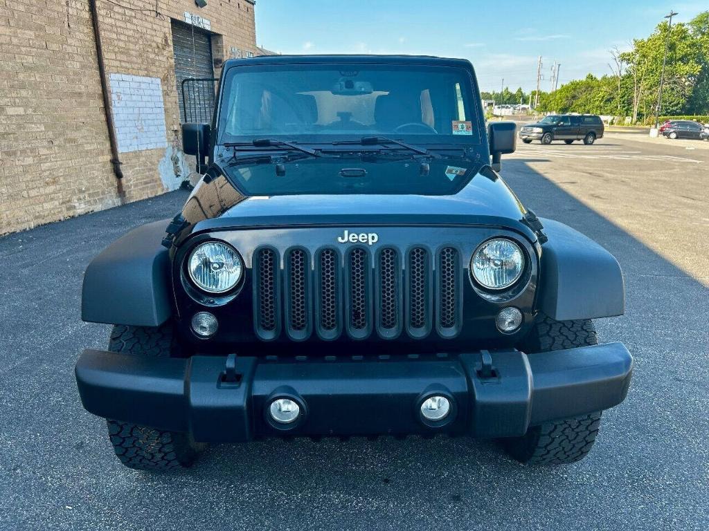 used 2015 Jeep Wrangler Unlimited car, priced at $14,995