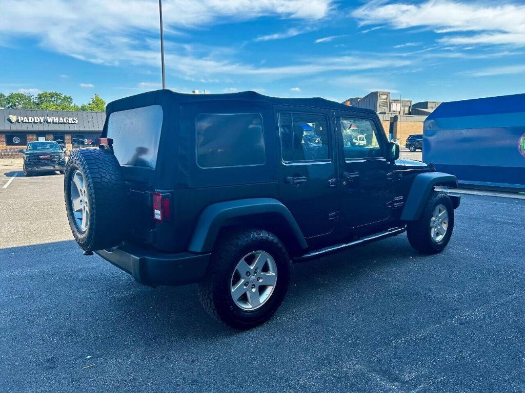 used 2015 Jeep Wrangler Unlimited car, priced at $14,995