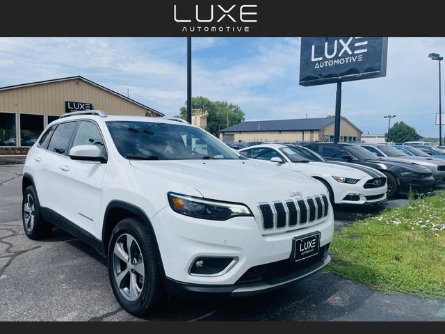 used 2019 Jeep Cherokee car, priced at $18,995