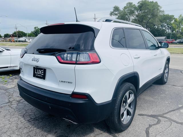 used 2019 Jeep Cherokee car, priced at $18,995