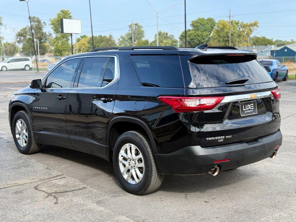 used 2021 Chevrolet Traverse car, priced at $22,990