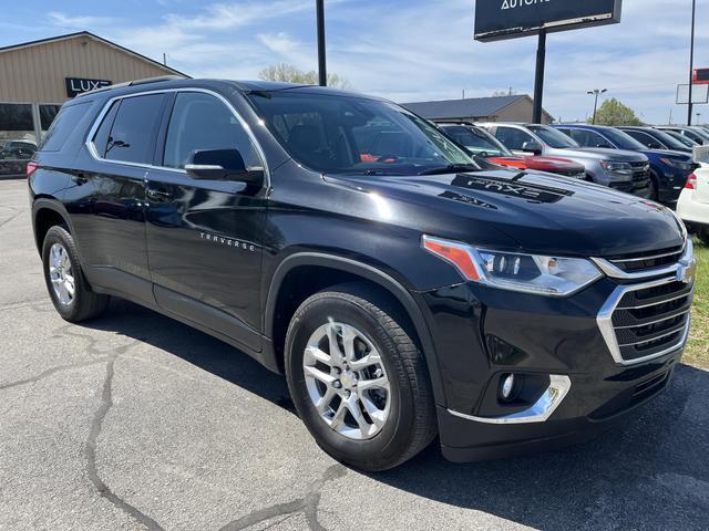 used 2021 Chevrolet Traverse car, priced at $23,490